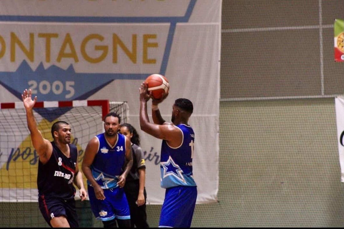 Match de basket de l'équipe de La Montagne, gymnase de Saint-Denis à La Réunion